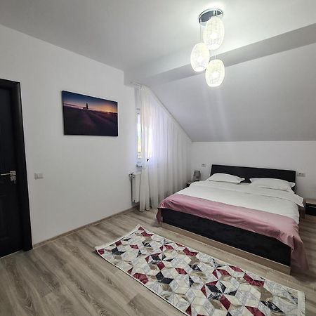 Pensiunea Lavanda, Piatra-Neamt Πιάτρα Νέαμτς Εξωτερικό φωτογραφία