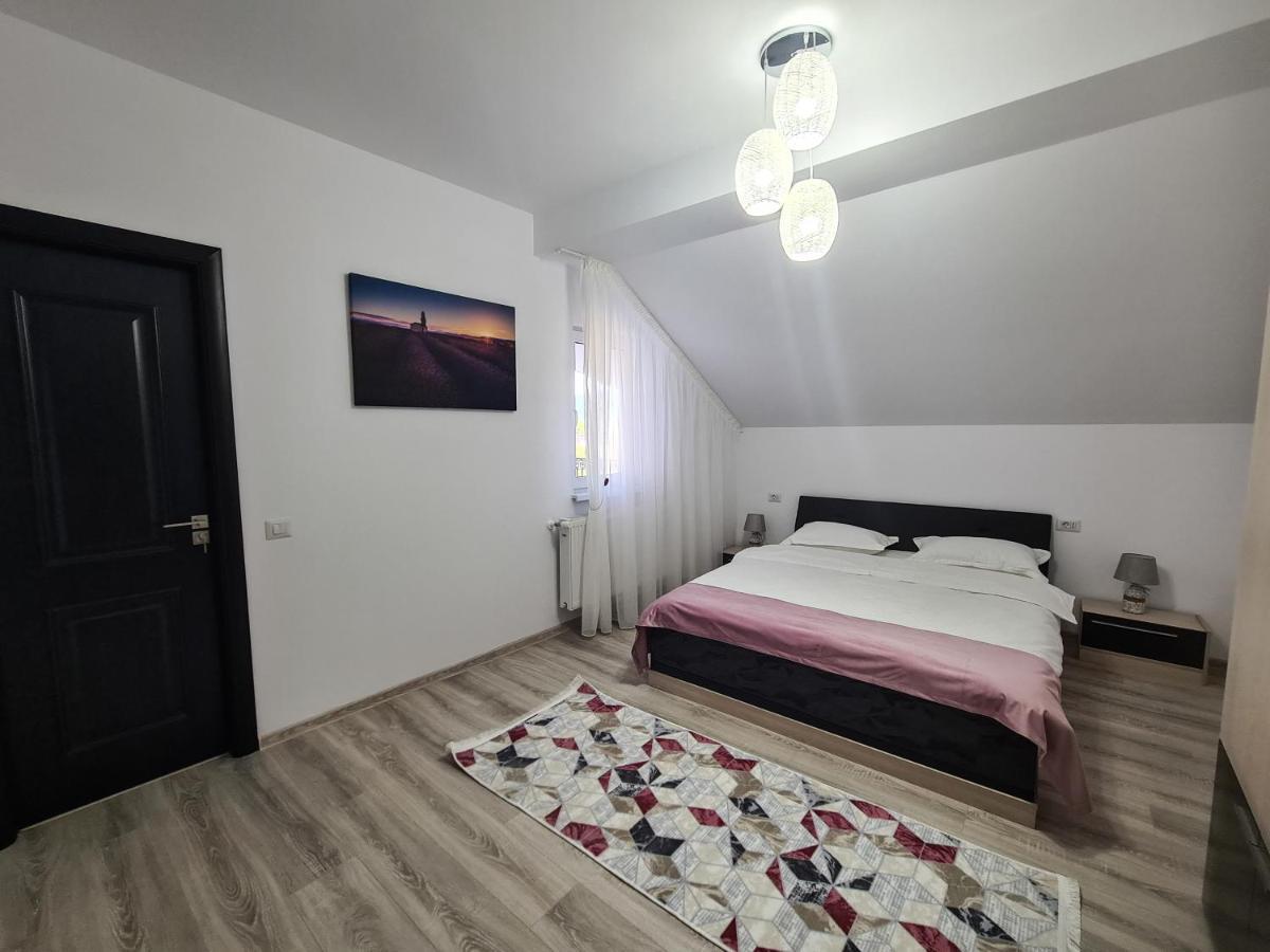 Pensiunea Lavanda, Piatra-Neamt Πιάτρα Νέαμτς Εξωτερικό φωτογραφία