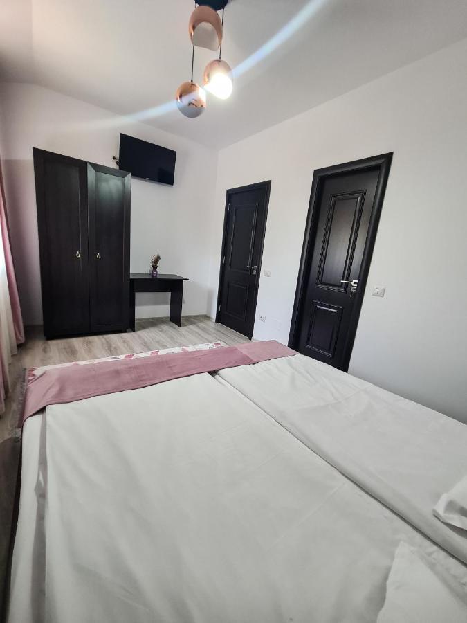 Pensiunea Lavanda, Piatra-Neamt Πιάτρα Νέαμτς Εξωτερικό φωτογραφία