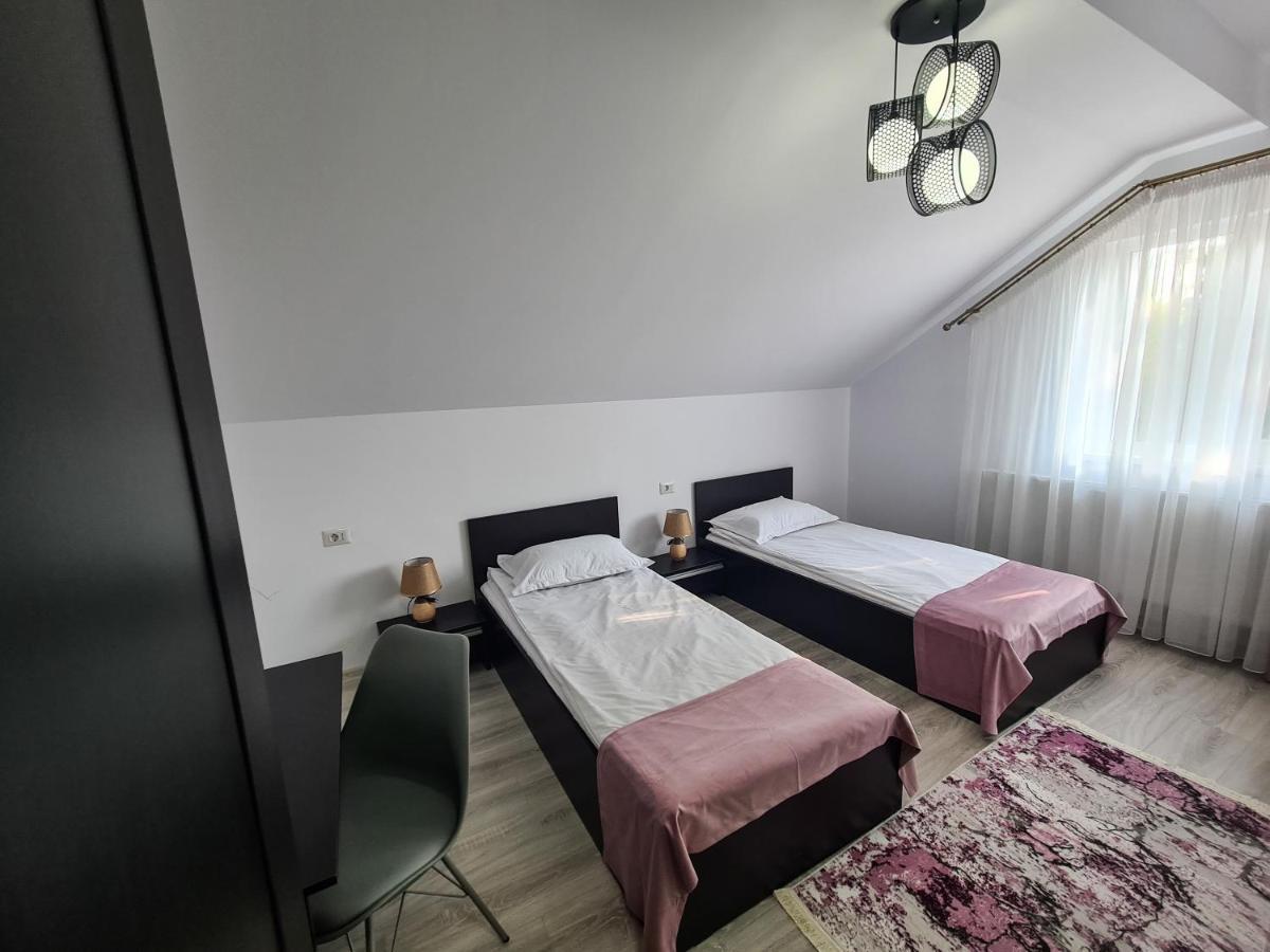 Pensiunea Lavanda, Piatra-Neamt Πιάτρα Νέαμτς Εξωτερικό φωτογραφία