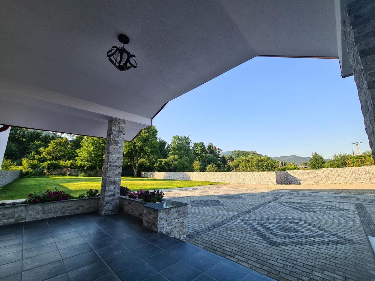 Pensiunea Lavanda, Piatra-Neamt Πιάτρα Νέαμτς Εξωτερικό φωτογραφία
